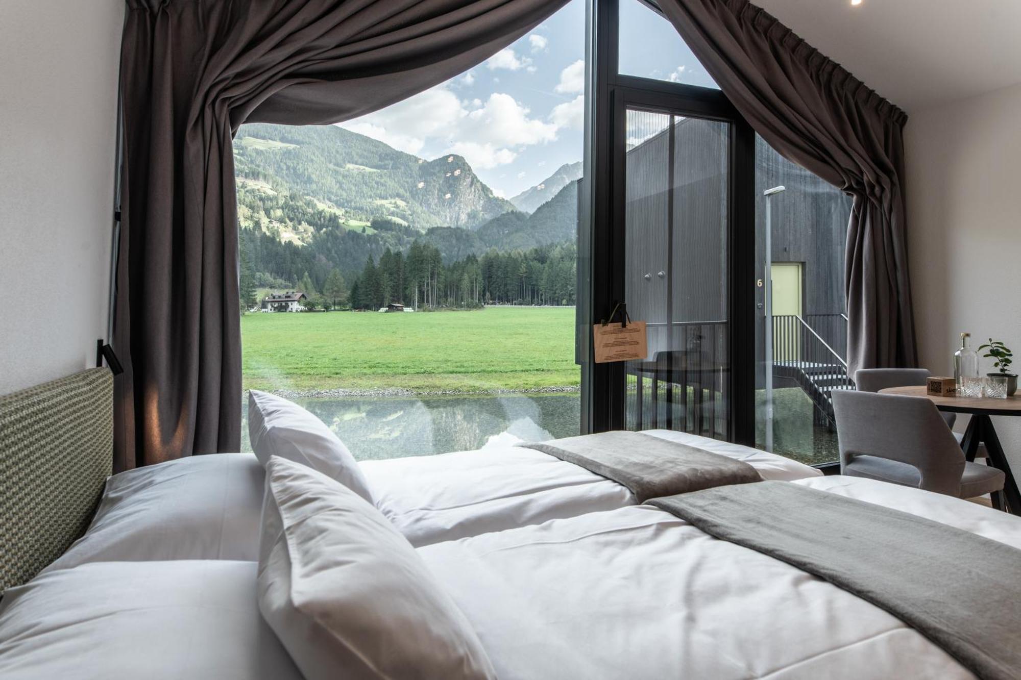 Sandgold Alpine Glamping Campo Tures Exteriér fotografie
